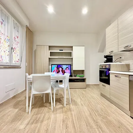 Apartment Queen E